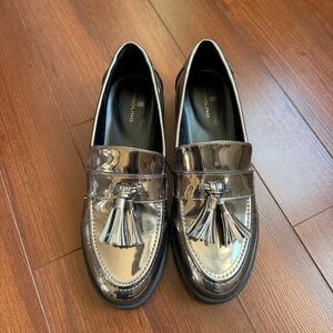 Bandolino Metallic Tassel Loafers